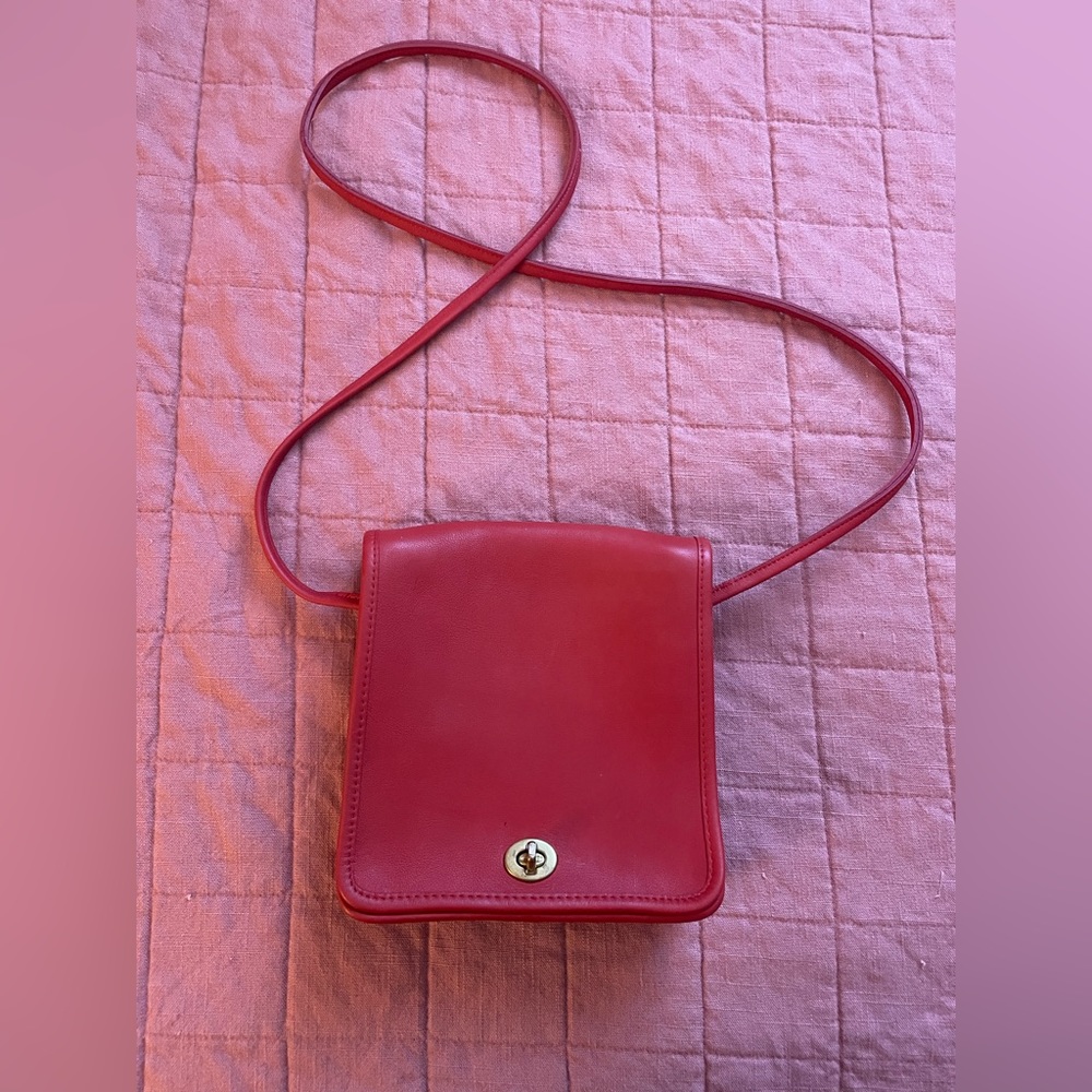 Vintage Coach red leather crossbody